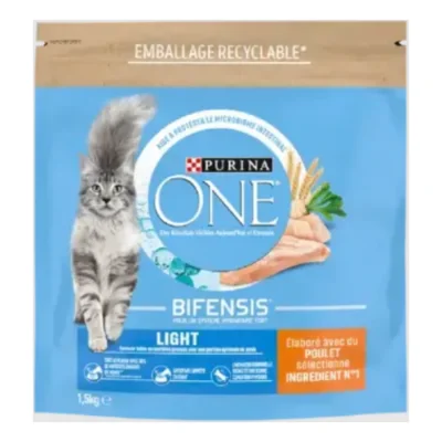 Purina ONE Croquettes Light pour Chat en Surpoids au Poulet et au Blé 1,5 kg