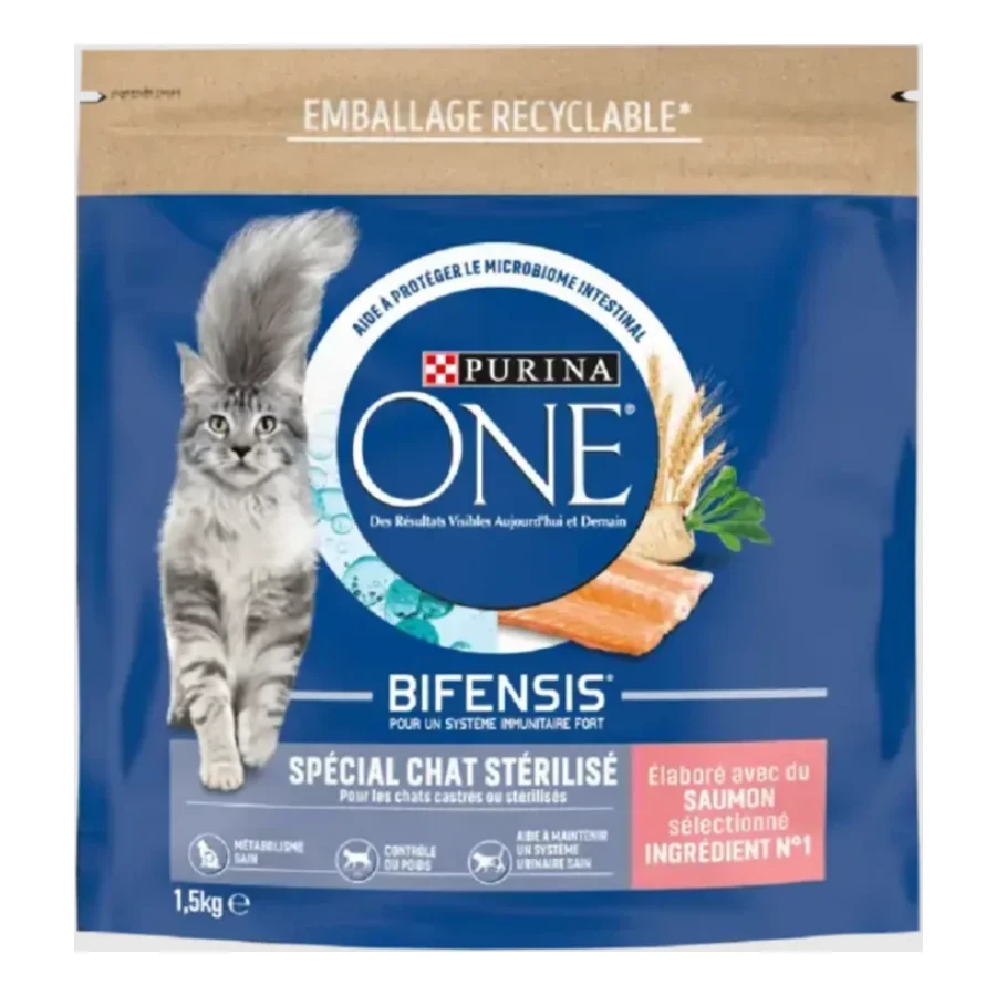 Purina ONE Croquettes pour Chat Stérilisé au Saumon et au Blé 1,5 kg