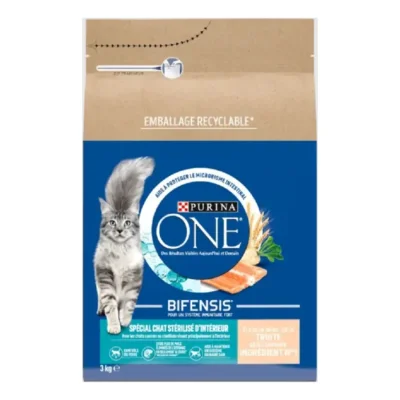 Purina ONE Croquettes pour Chat Stérilisé d'Intérieur à la Truite 3 kg